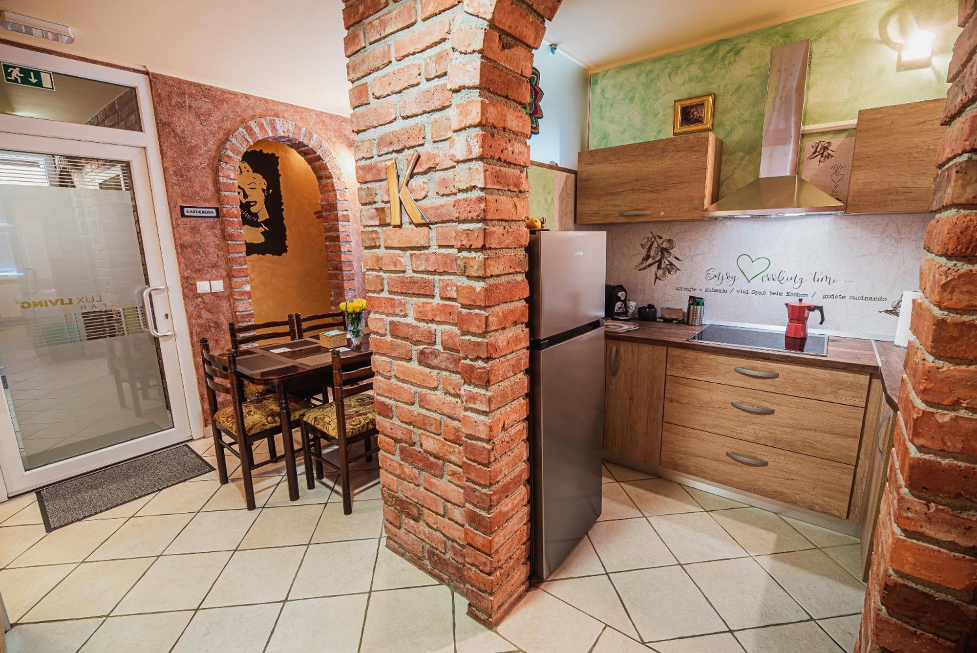 Lux Living Apartments Budic Near Terme Catez Brežice Habitación foto